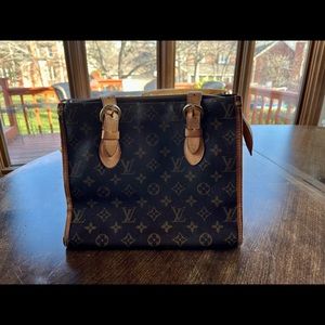 Authentic Louis Vuitton shoulder bag
